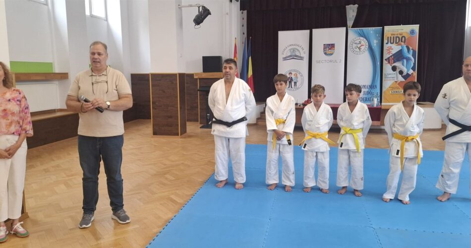 Deschiderea actiunii de promovare a judo-ului la Scoala Gimnaziala nr. 39 din Sectorul 2 Bucuresti